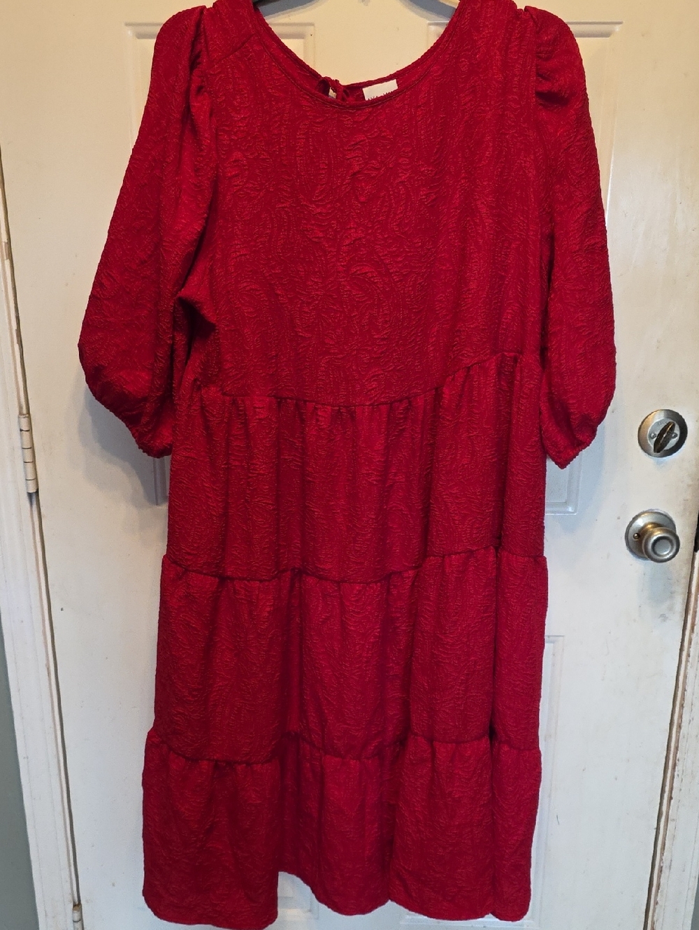 Ava & Viv Red Tiered Puff-Sleeve Midi Dress